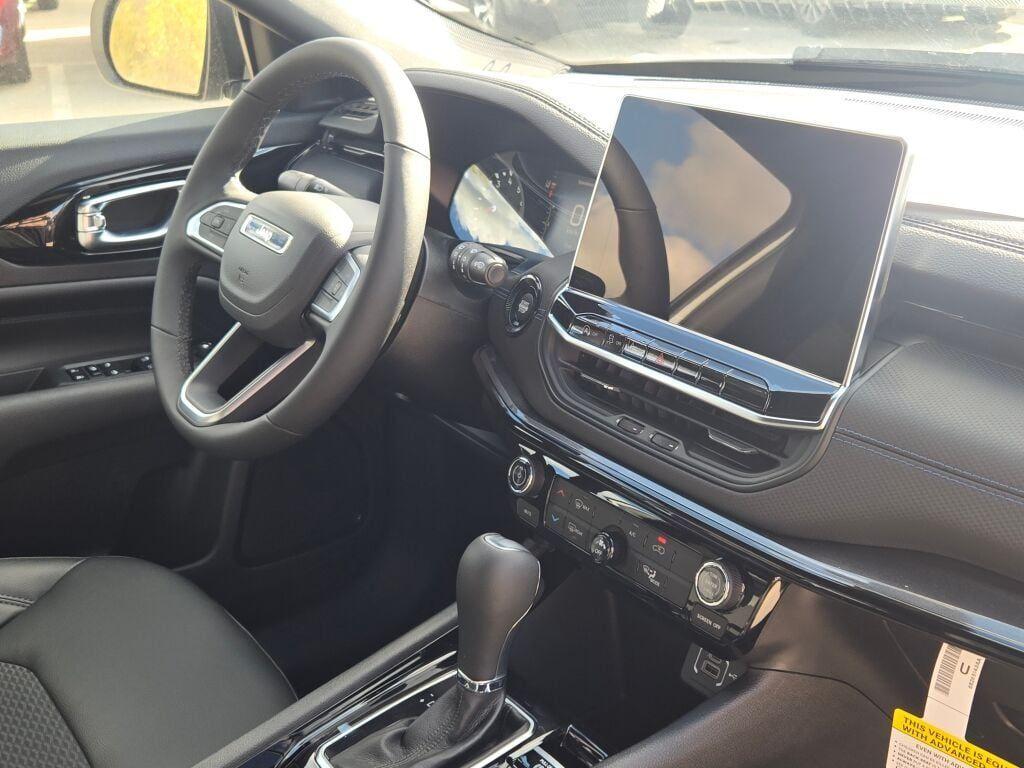 new 2026 Jeep Compass car, priced at $31,500