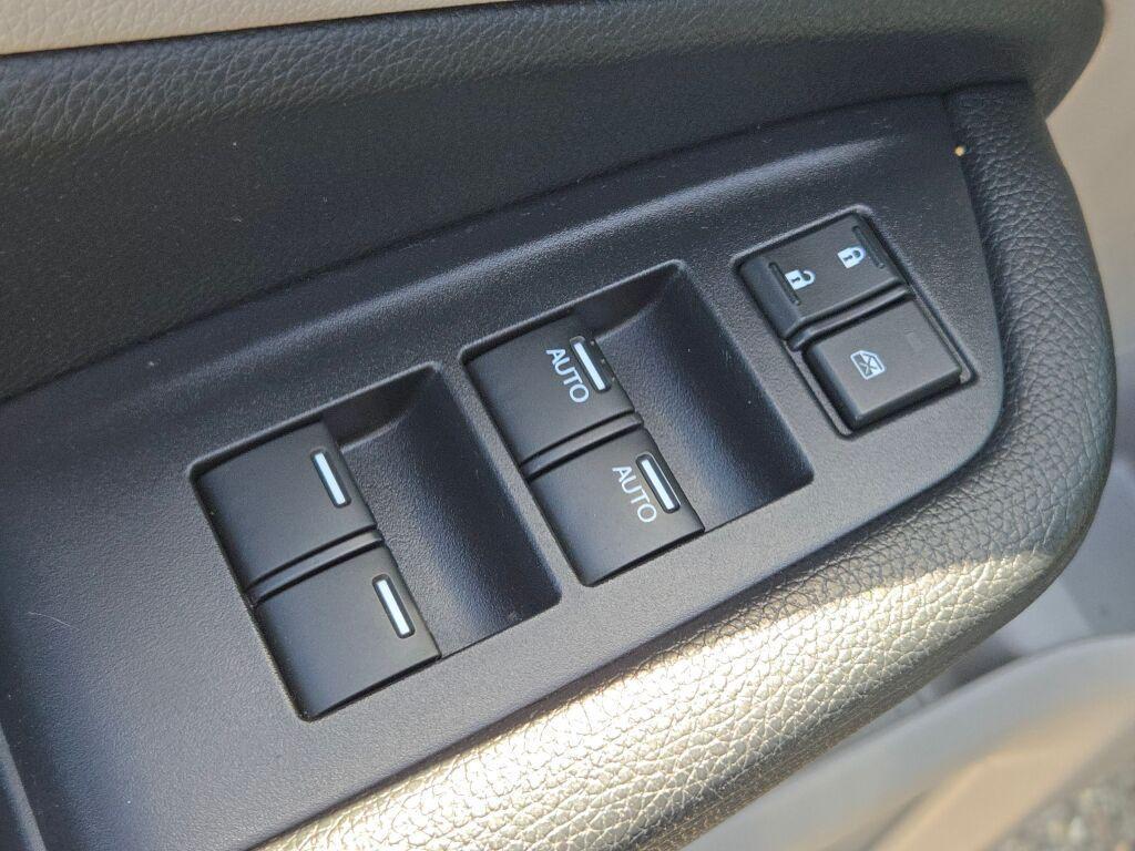 used 2018 Honda Pilot car, priced at $20,833