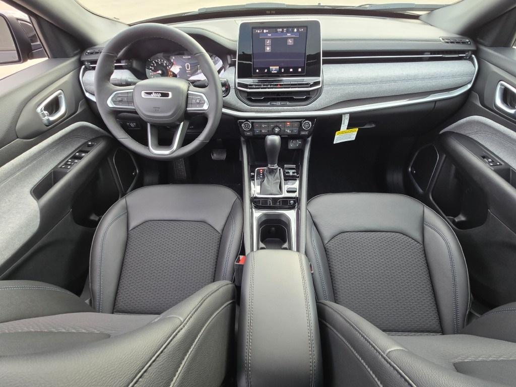 new 2025 Jeep Compass car, priced at $32,410