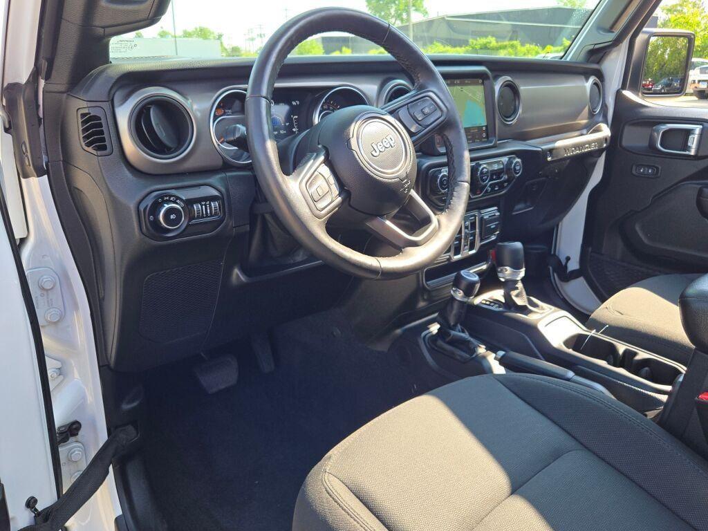 used 2021 Jeep Wrangler Unlimited car, priced at $30,812
