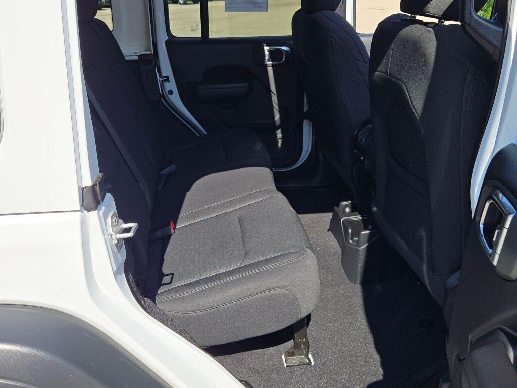 used 2021 Jeep Wrangler Unlimited car, priced at $30,812