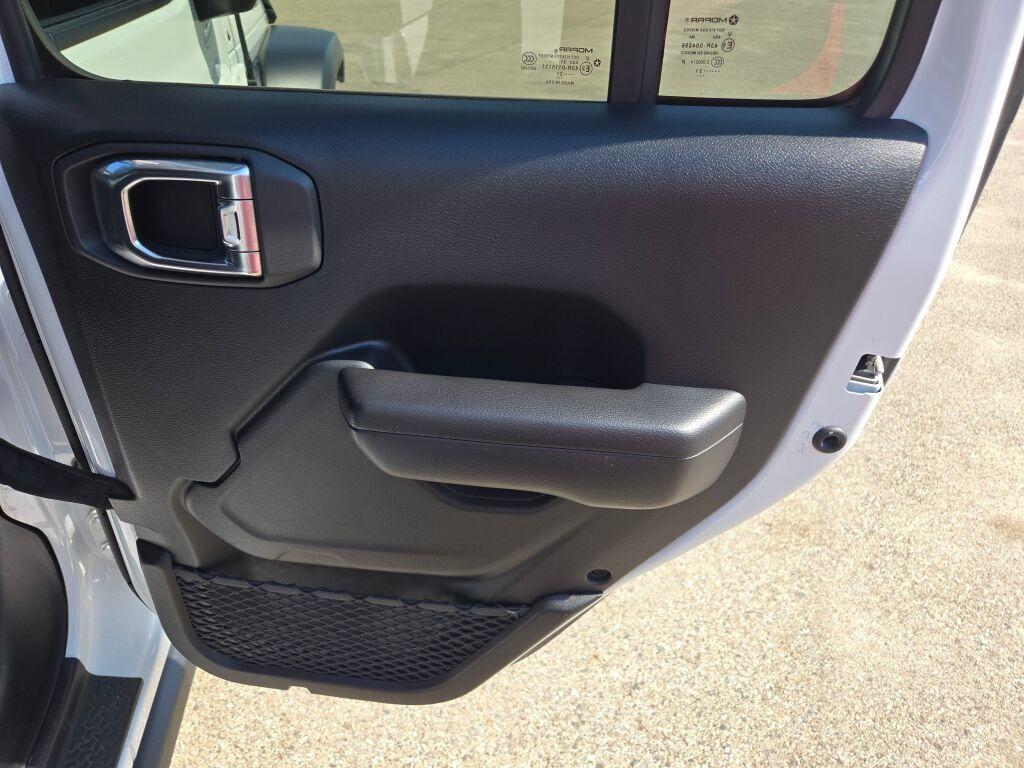 used 2021 Jeep Wrangler Unlimited car, priced at $30,812