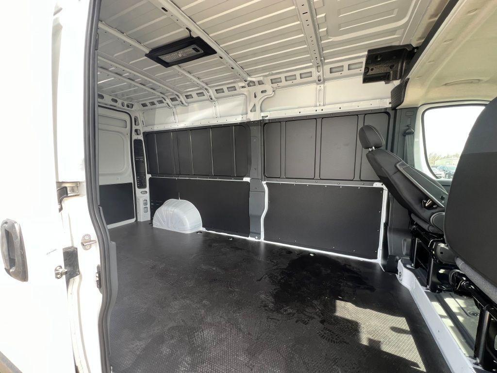 new 2025 Ram ProMaster 2500 car, priced at $55,870