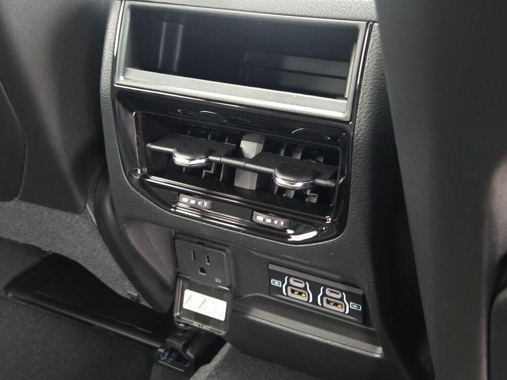 new 2025 Jeep Grand Cherokee car, priced at $41,745