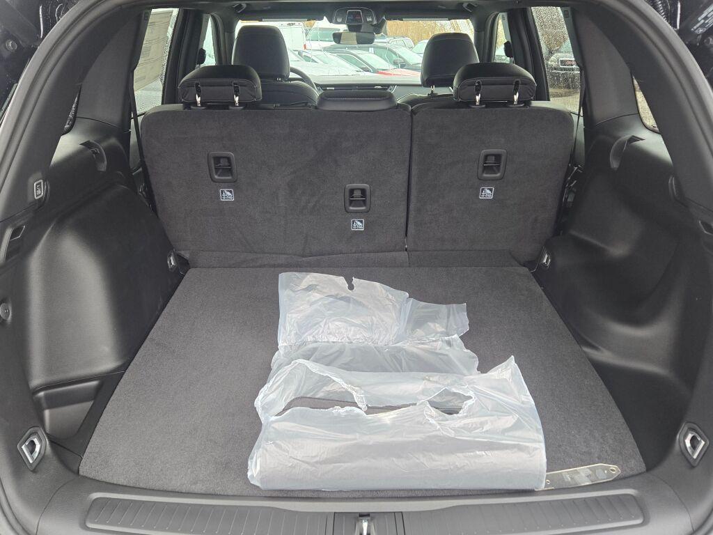 new 2025 Jeep Grand Cherokee car, priced at $41,745