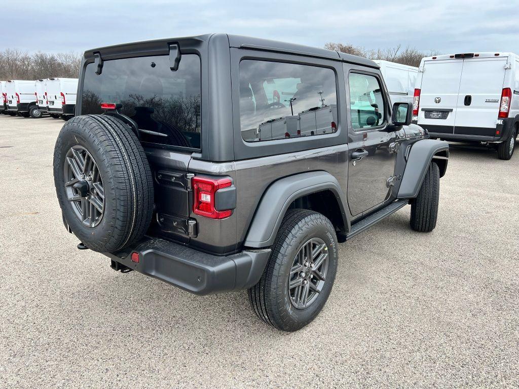 new 2025 Jeep Wrangler car, priced at $50,620