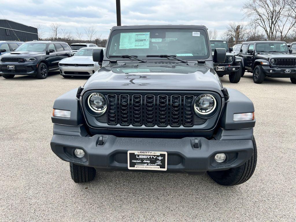 new 2025 Jeep Wrangler car, priced at $50,620