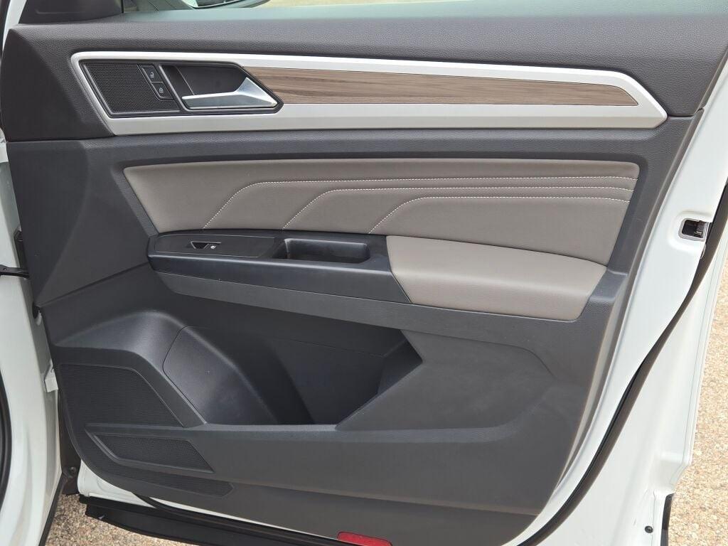used 2021 Volkswagen Atlas car, priced at $26,993