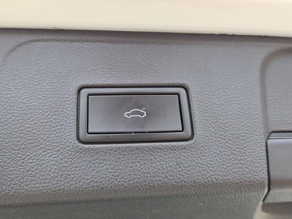 used 2021 Volkswagen Atlas car, priced at $26,993