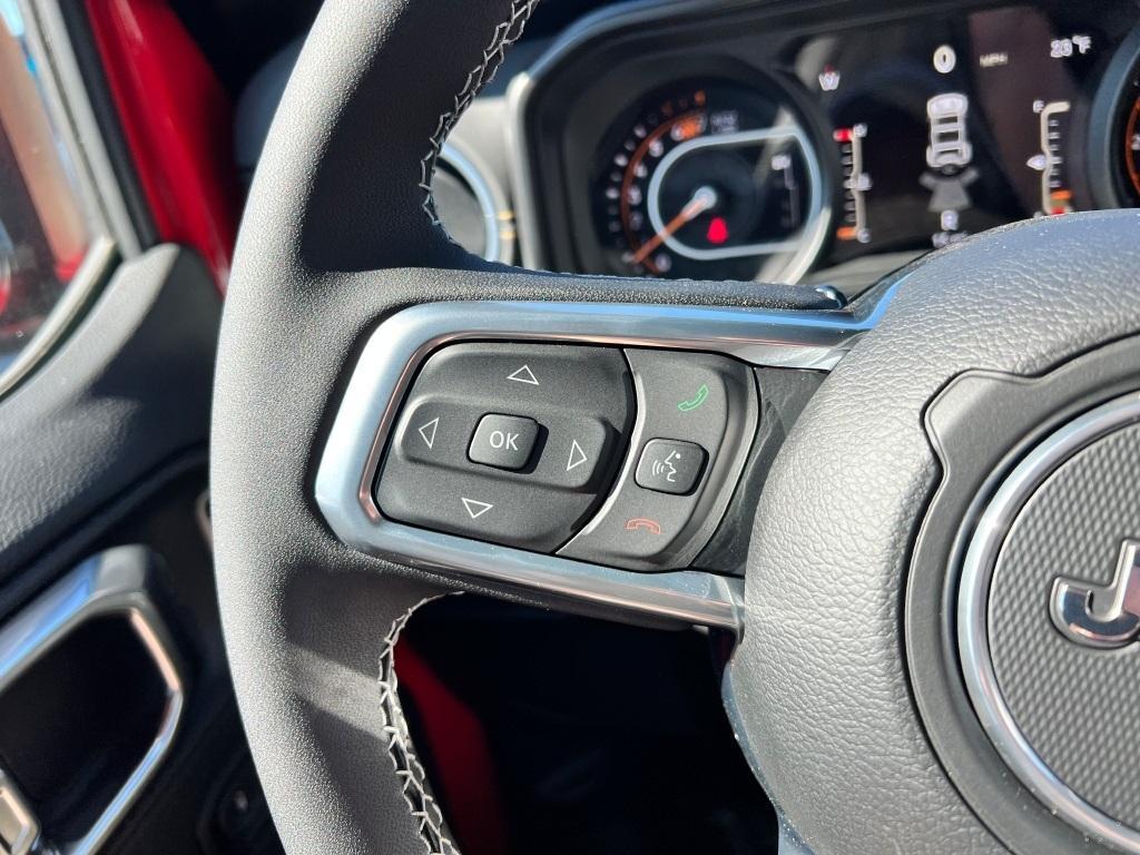 new 2025 Jeep Wrangler car, priced at $66,115