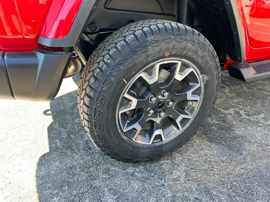 new 2025 Jeep Wrangler car, priced at $66,115