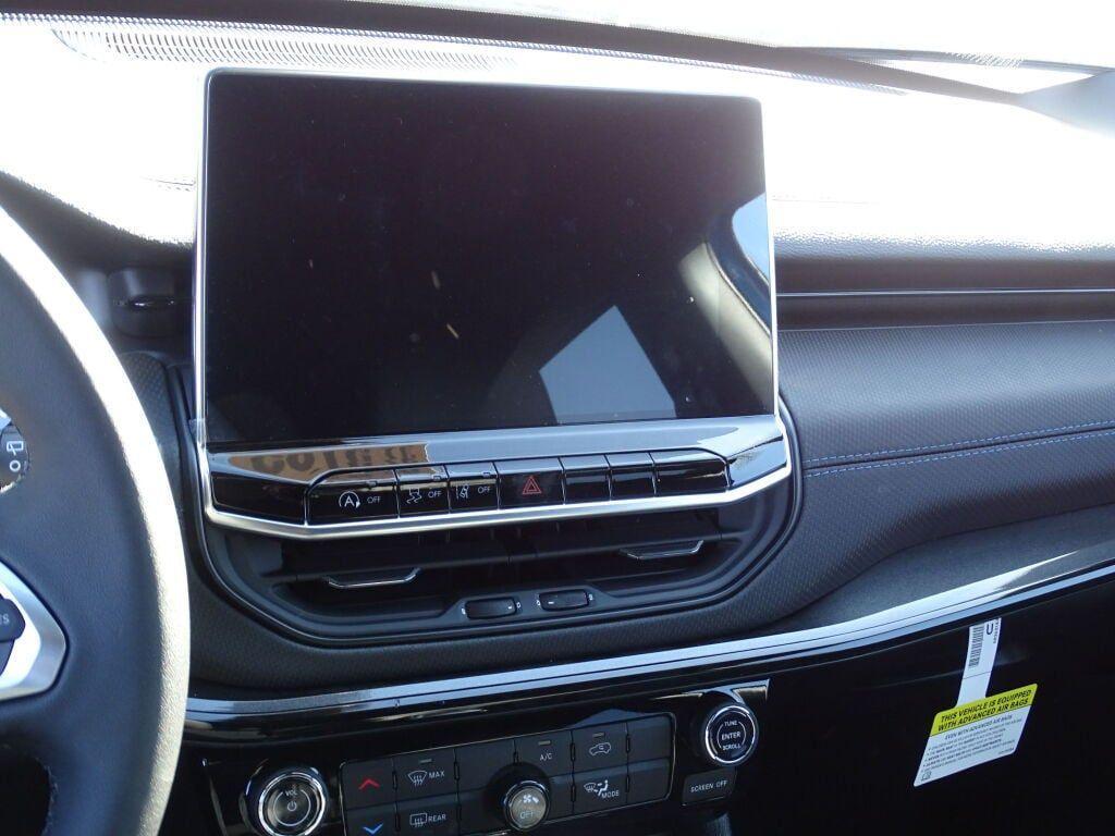 used 2025 Jeep Compass car, priced at $23,520