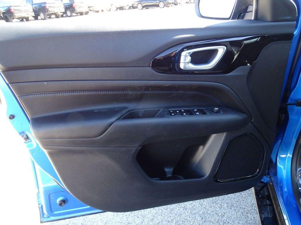 used 2025 Jeep Compass car, priced at $23,520