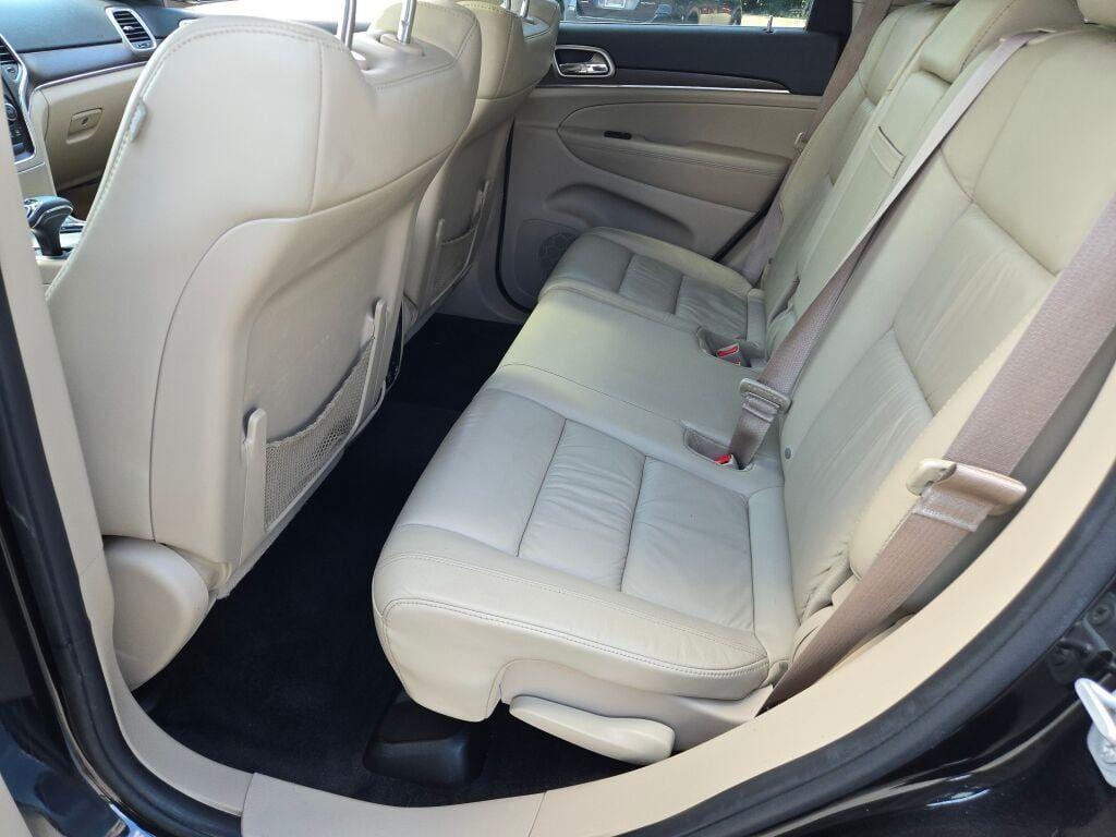 used 2015 Jeep Grand Cherokee car, priced at $12,978