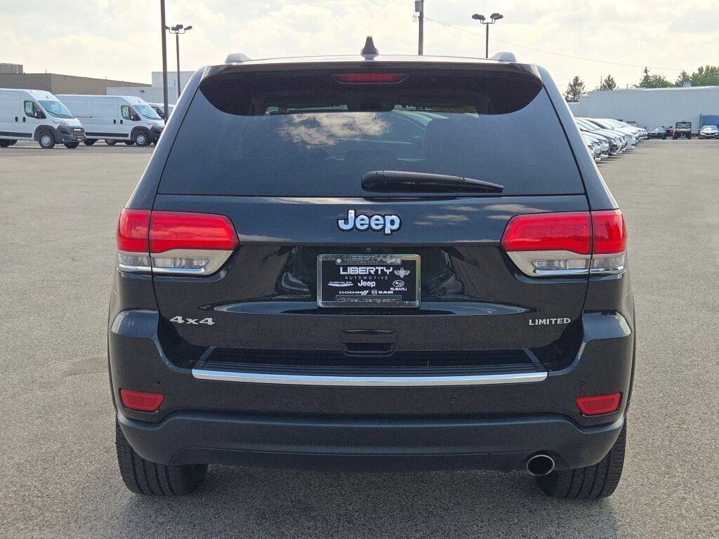 used 2015 Jeep Grand Cherokee car, priced at $12,978