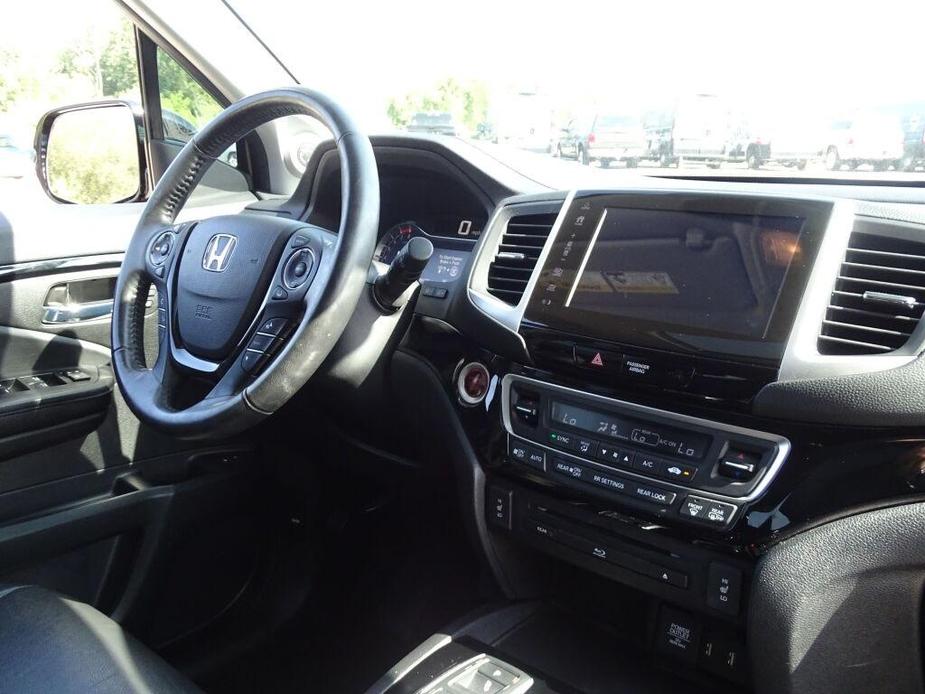 used 2018 Honda Pilot car, priced at $24,669