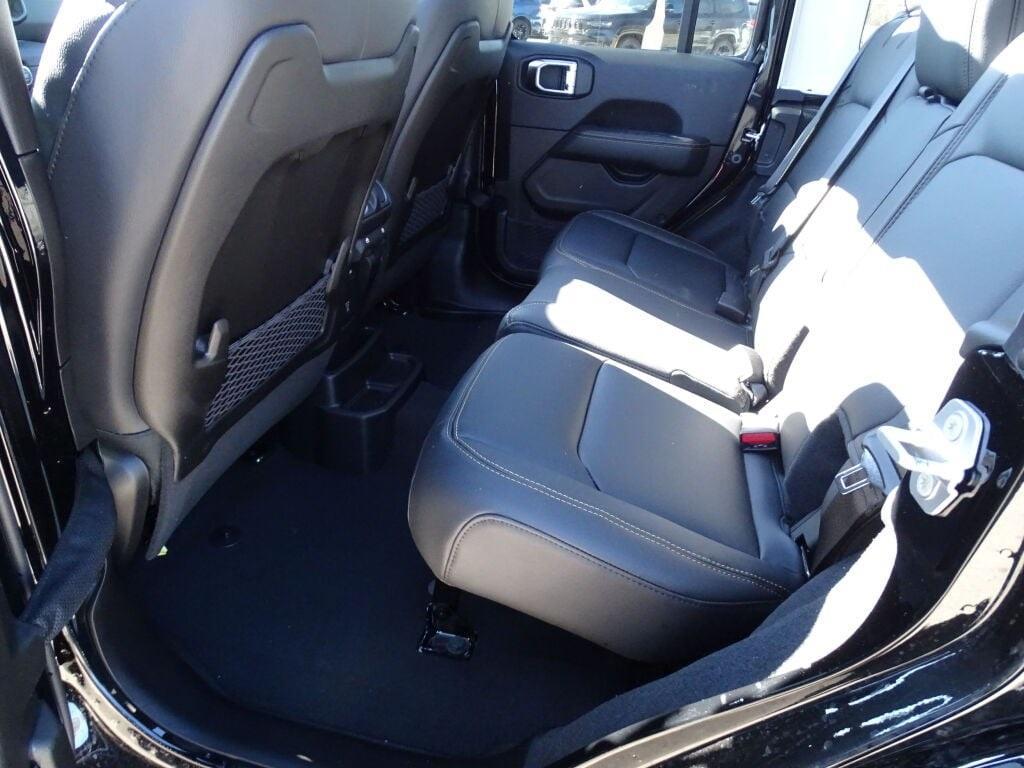 new 2025 Jeep Wrangler car, priced at $65,300