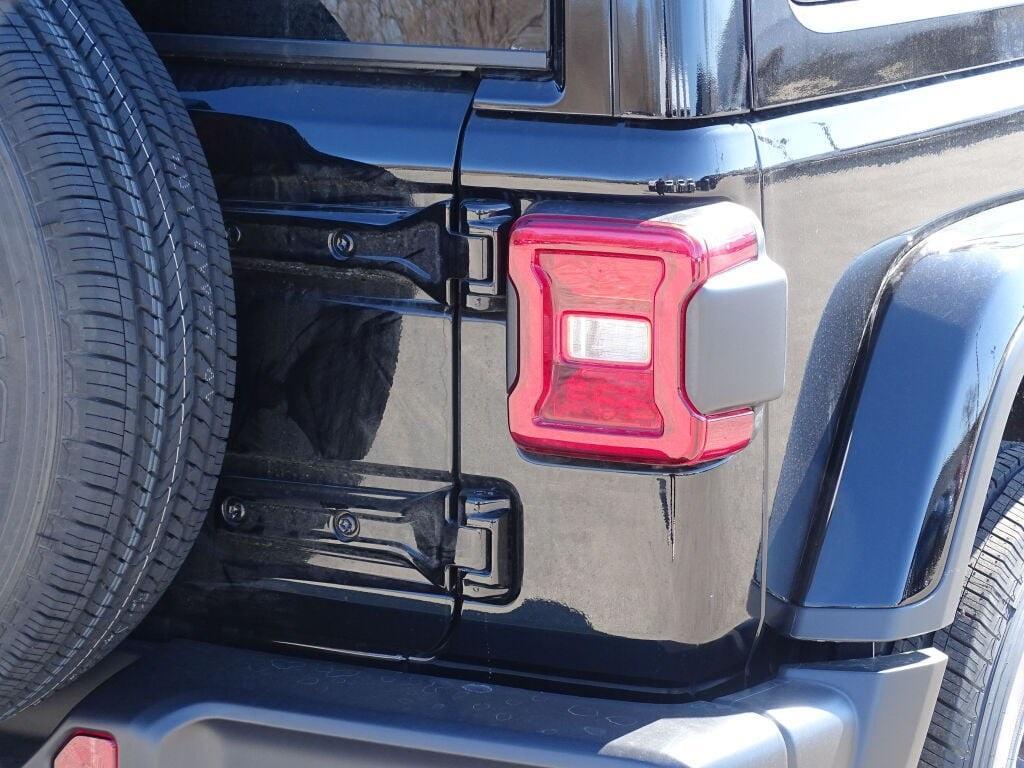 new 2025 Jeep Wrangler car, priced at $65,300