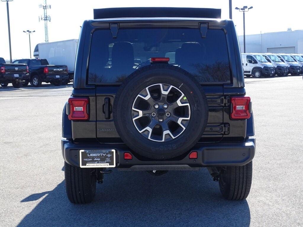 new 2025 Jeep Wrangler car, priced at $65,300