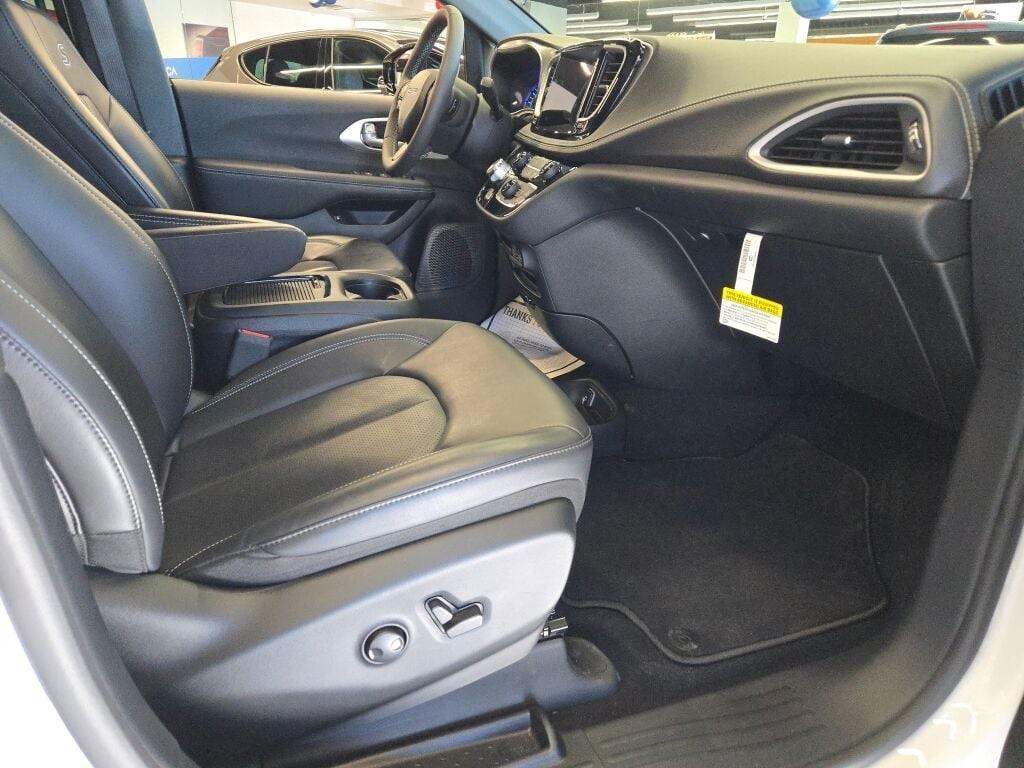 used 2024 Chrysler Pacifica Hybrid car, priced at $46,850
