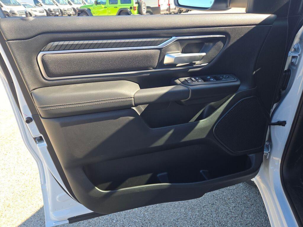 new 2025 Ram 1500 car, priced at $53,330