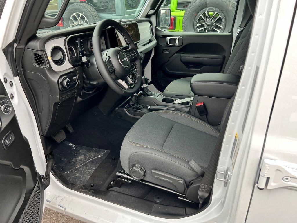 new 2025 Jeep Wrangler car, priced at $59,845