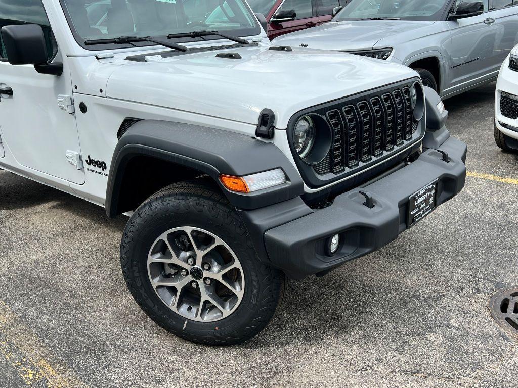 new 2025 Jeep Wrangler car, priced at $59,845