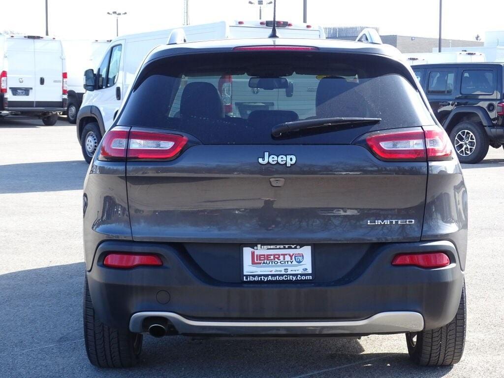 used 2014 Jeep Cherokee car, priced at $10,936