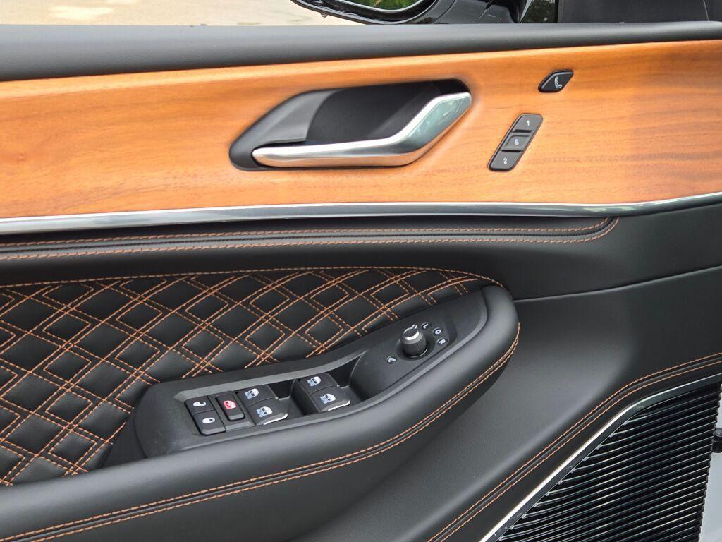 new 2025 Jeep Grand Cherokee car, priced at $57,536