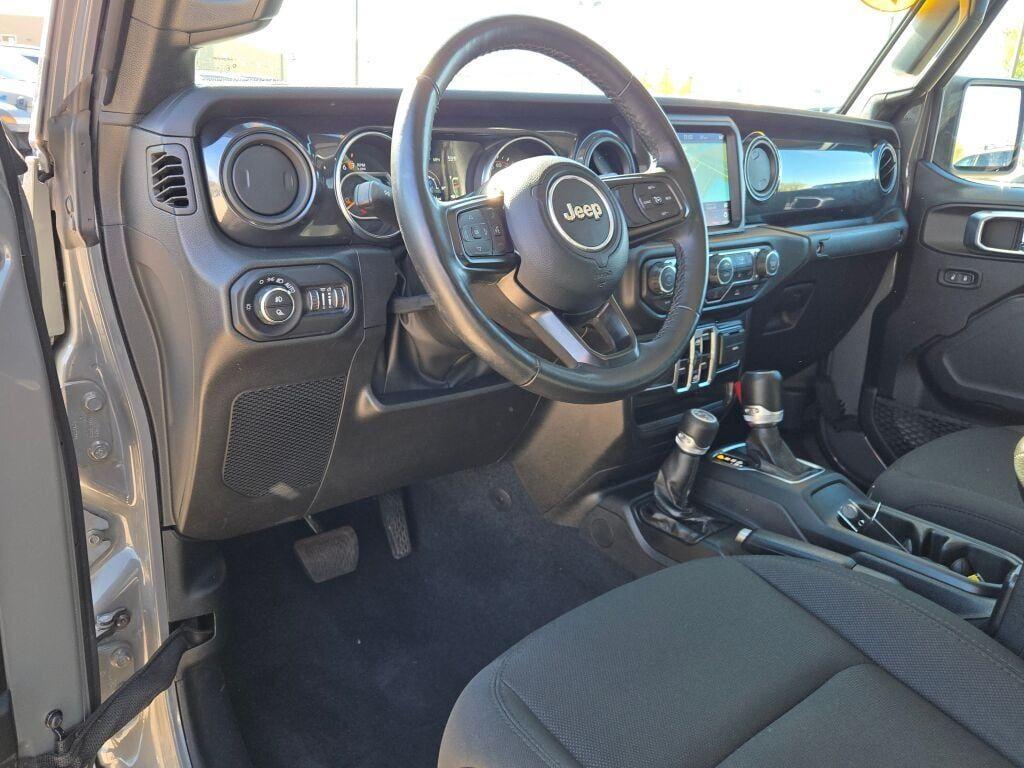 used 2022 Jeep Gladiator car, priced at $32,553