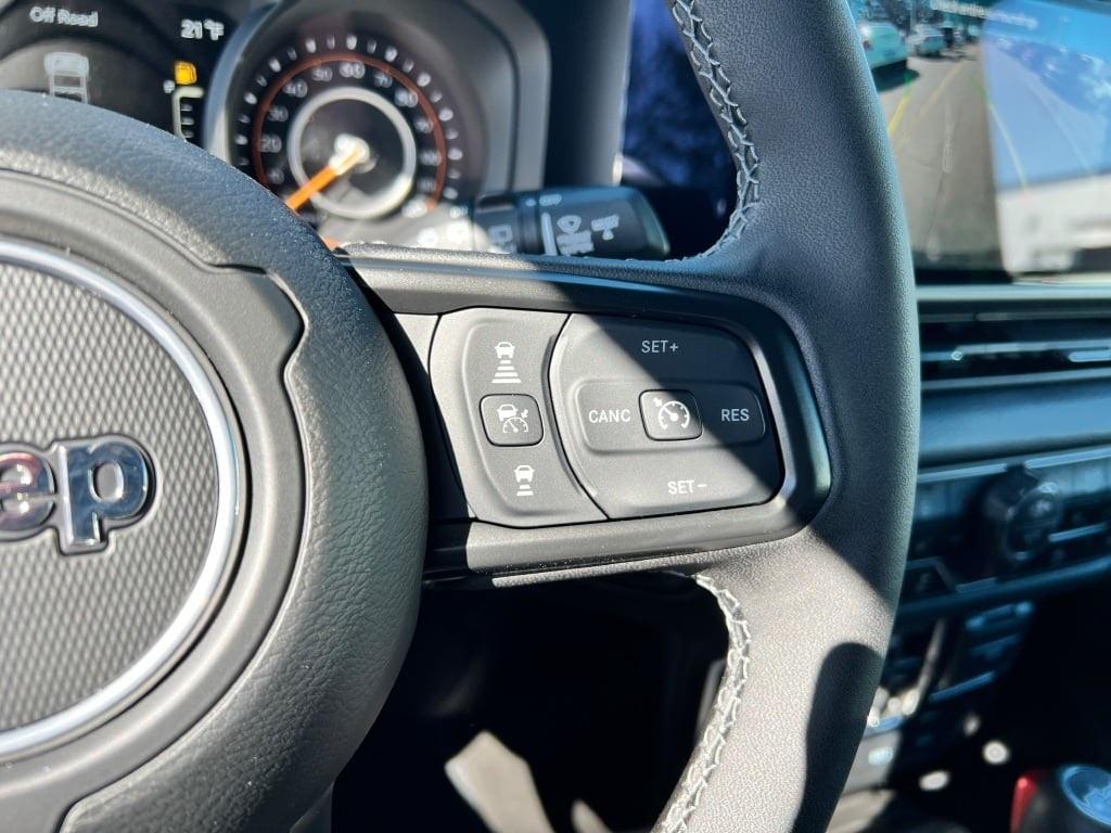 new 2025 Jeep Wrangler car, priced at $62,260