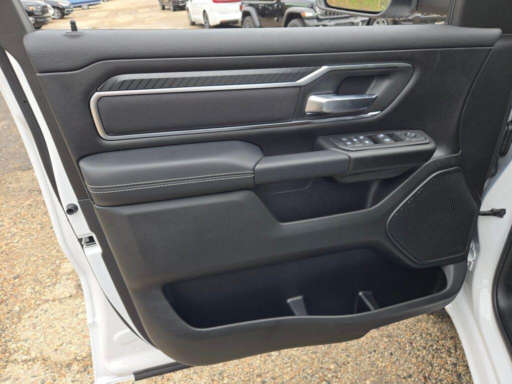 new 2025 Ram 1500 car, priced at $45,707