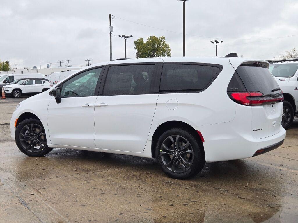 new 2026 Chrysler Pacifica car, priced at $49,879