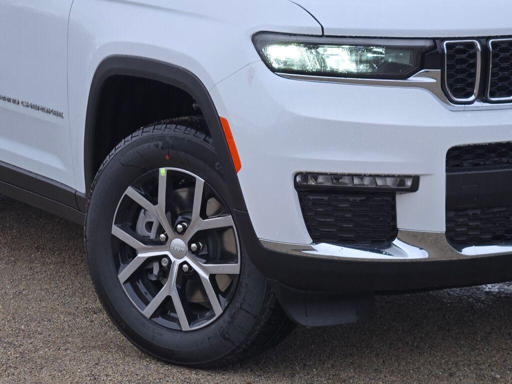 new 2025 Jeep Grand Cherokee L car, priced at $46,730