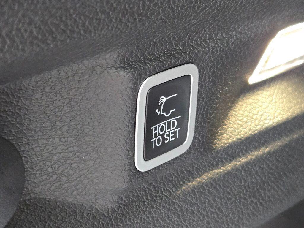 new 2025 Jeep Grand Cherokee L car, priced at $46,730