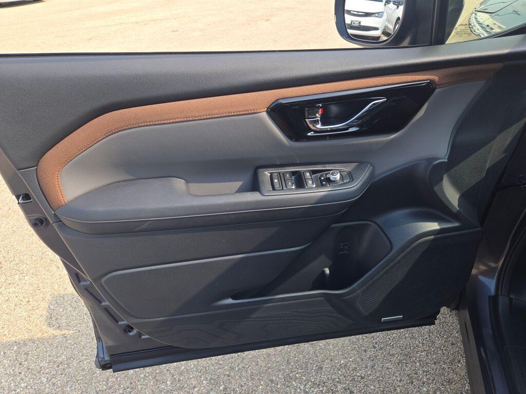 used 2025 Subaru Forester car, priced at $35,370