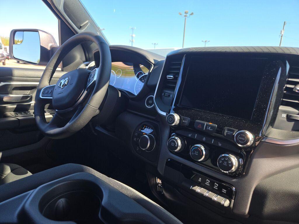 new 2025 Ram 1500 car, priced at $53,330
