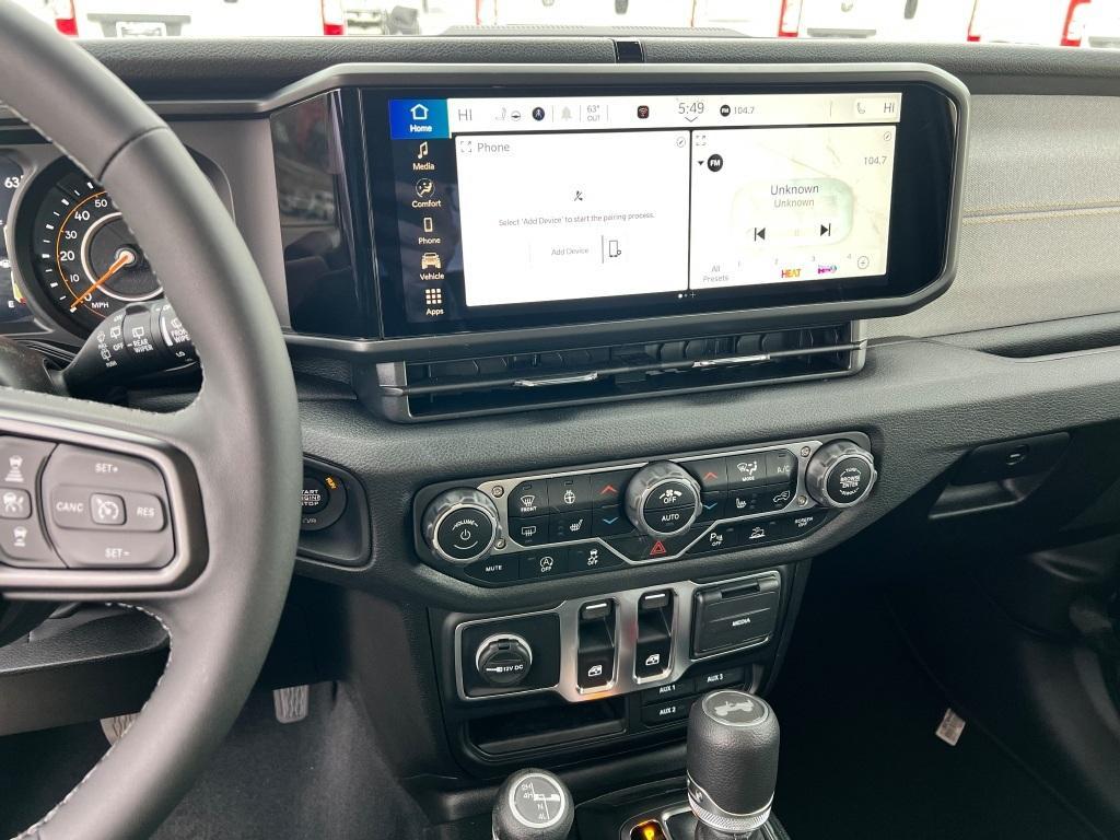 new 2025 Jeep Wrangler car, priced at $51,560