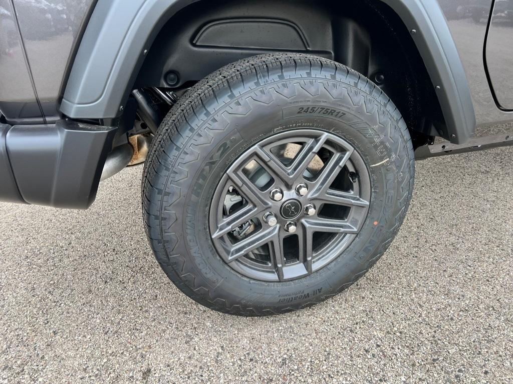 new 2025 Jeep Wrangler car, priced at $51,560