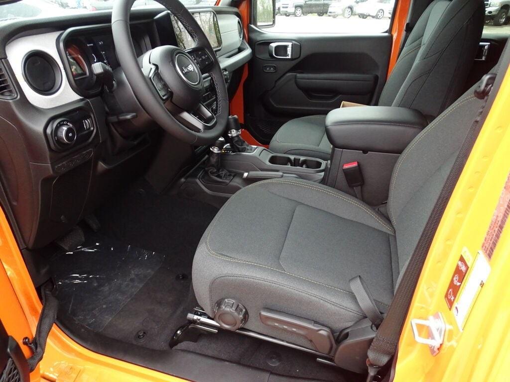 new 2025 Jeep Wrangler car, priced at $56,520