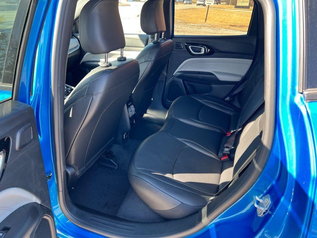 new 2025 Jeep Compass car, priced at $41,385