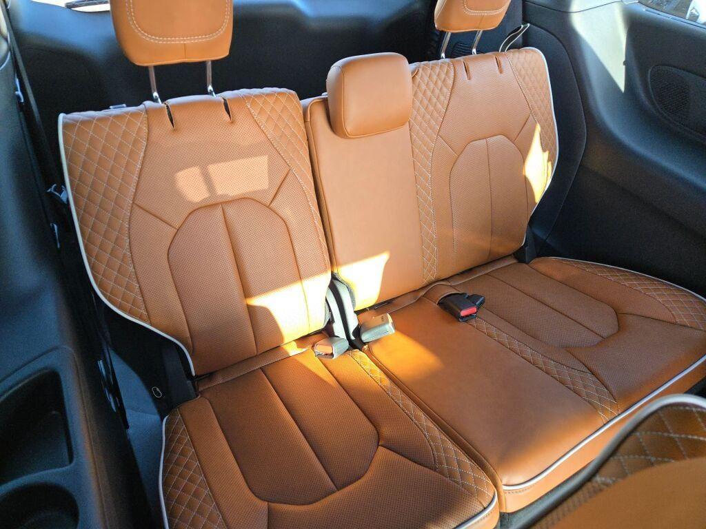 new 2026 Chrysler Pacifica car, priced at $54,495