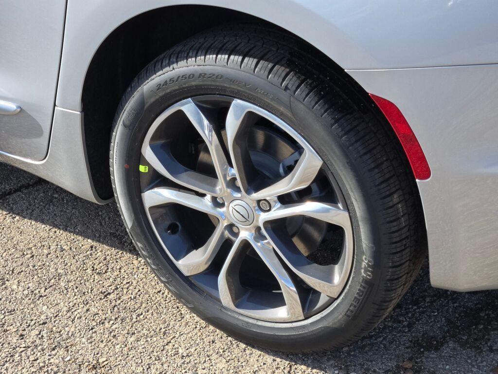 new 2026 Chrysler Pacifica car, priced at $54,495