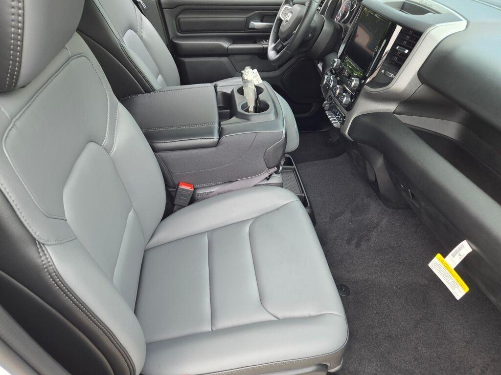 new 2025 Ram 1500 car