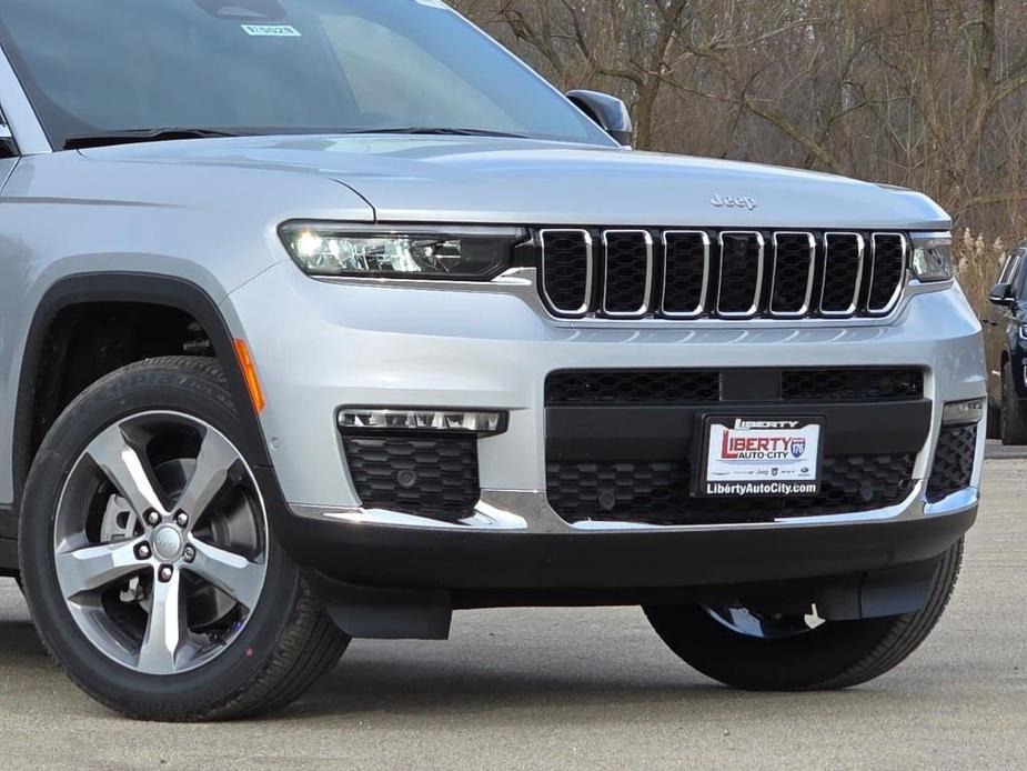 new 2025 Jeep Grand Cherokee L car