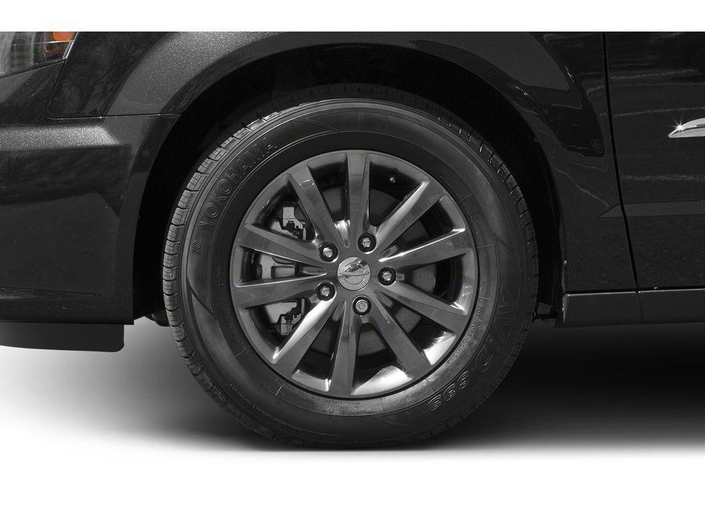 used 2015 Chrysler Town & Country car, priced at $12,449