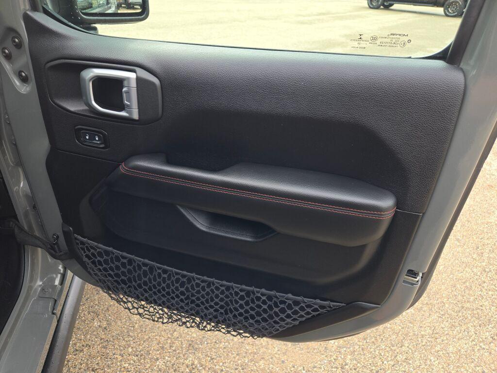 used 2020 Jeep Gladiator car, priced at $35,309