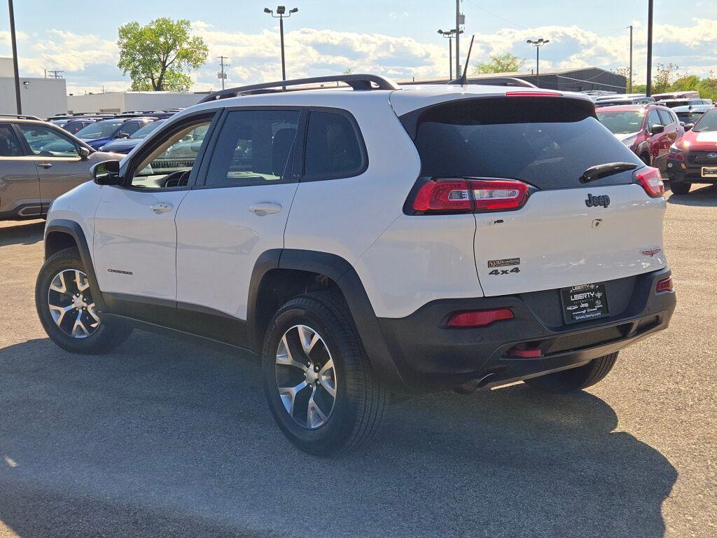 used 2018 Jeep Cherokee car, priced at $16,446