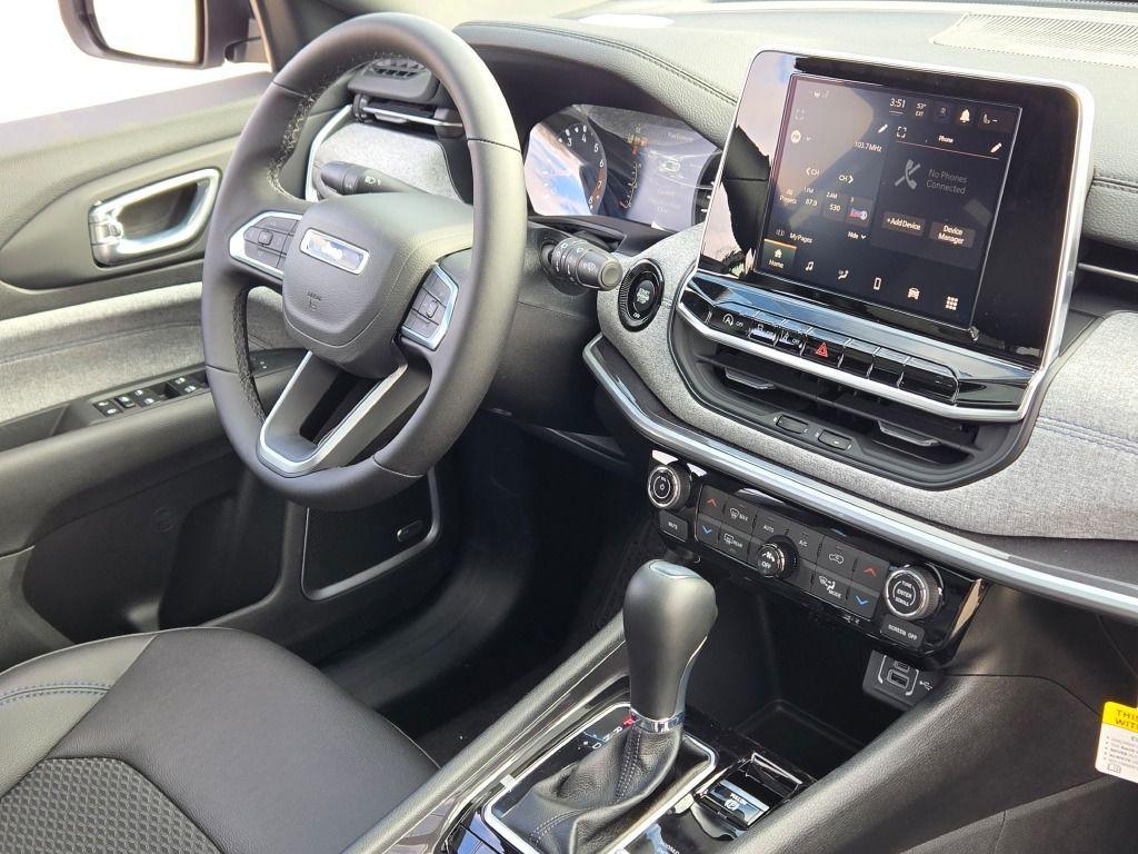new 2025 Jeep Compass car, priced at $36,310