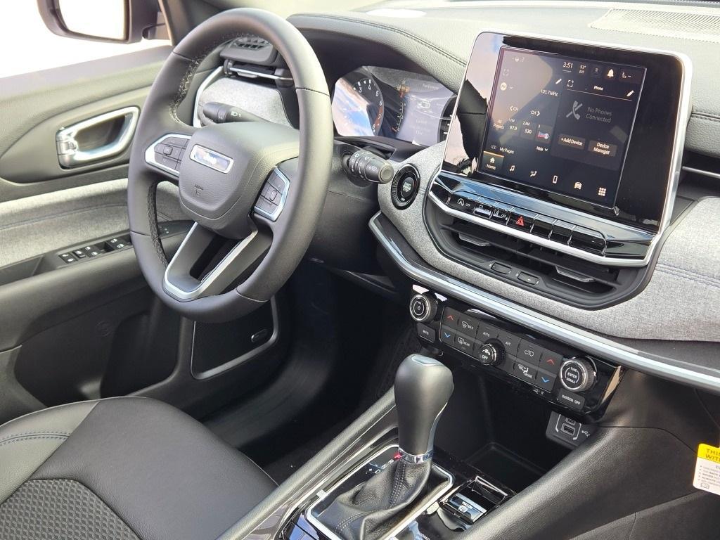 new 2025 Jeep Compass car, priced at $32,410